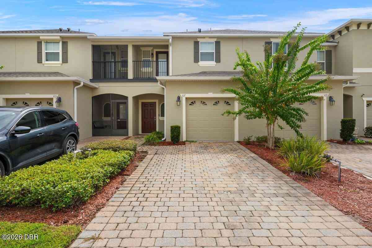 Homes For Sale - 107 Wentworth Grande Drive<br/> Daytona Beach, FL 32124