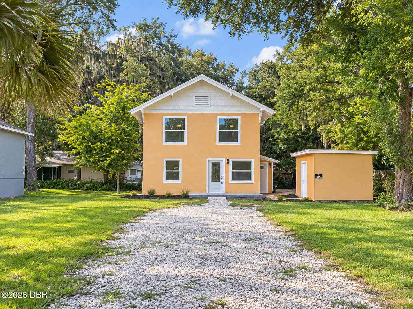 Homes For Sale - 634 Aberdeen Street<br/> Daytona Beach, FL 32114
