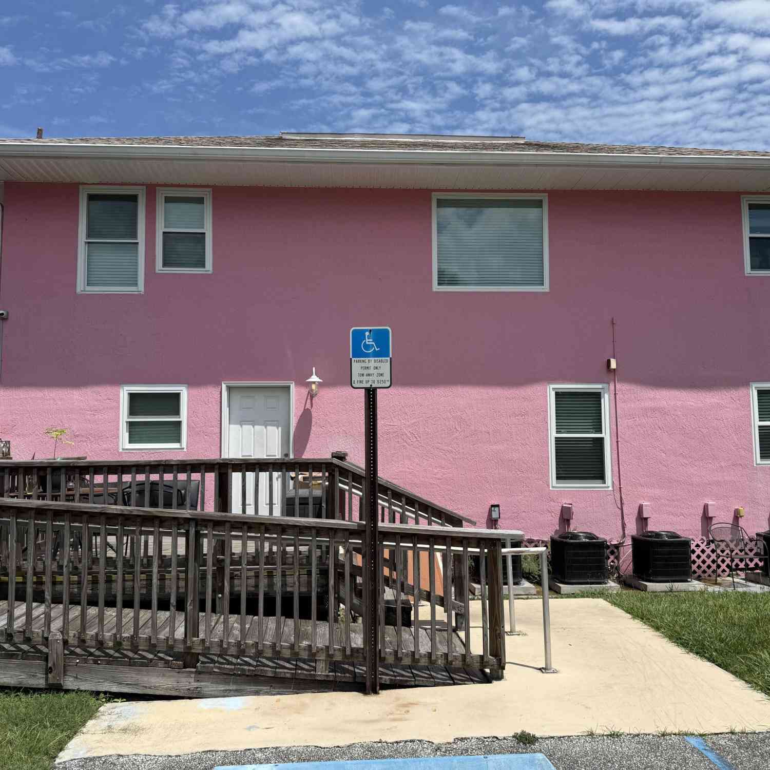 Apartment For Rent - 411 N Wild Olive Avenue #3<br/> Daytona Beach, FL 32118