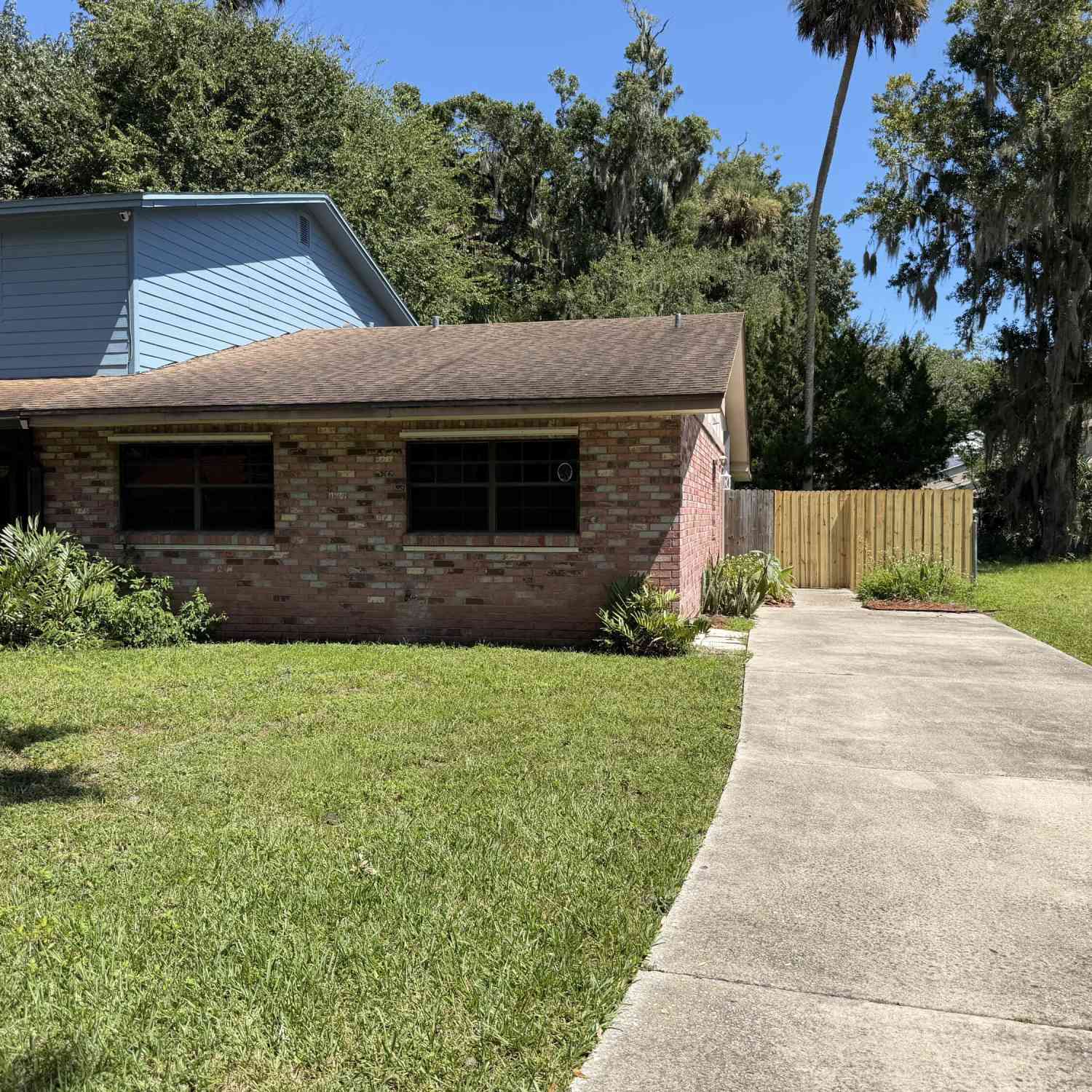 Homes For Sale - 824 Sugar House Boulevard<br/> Port Orange, FL 32129