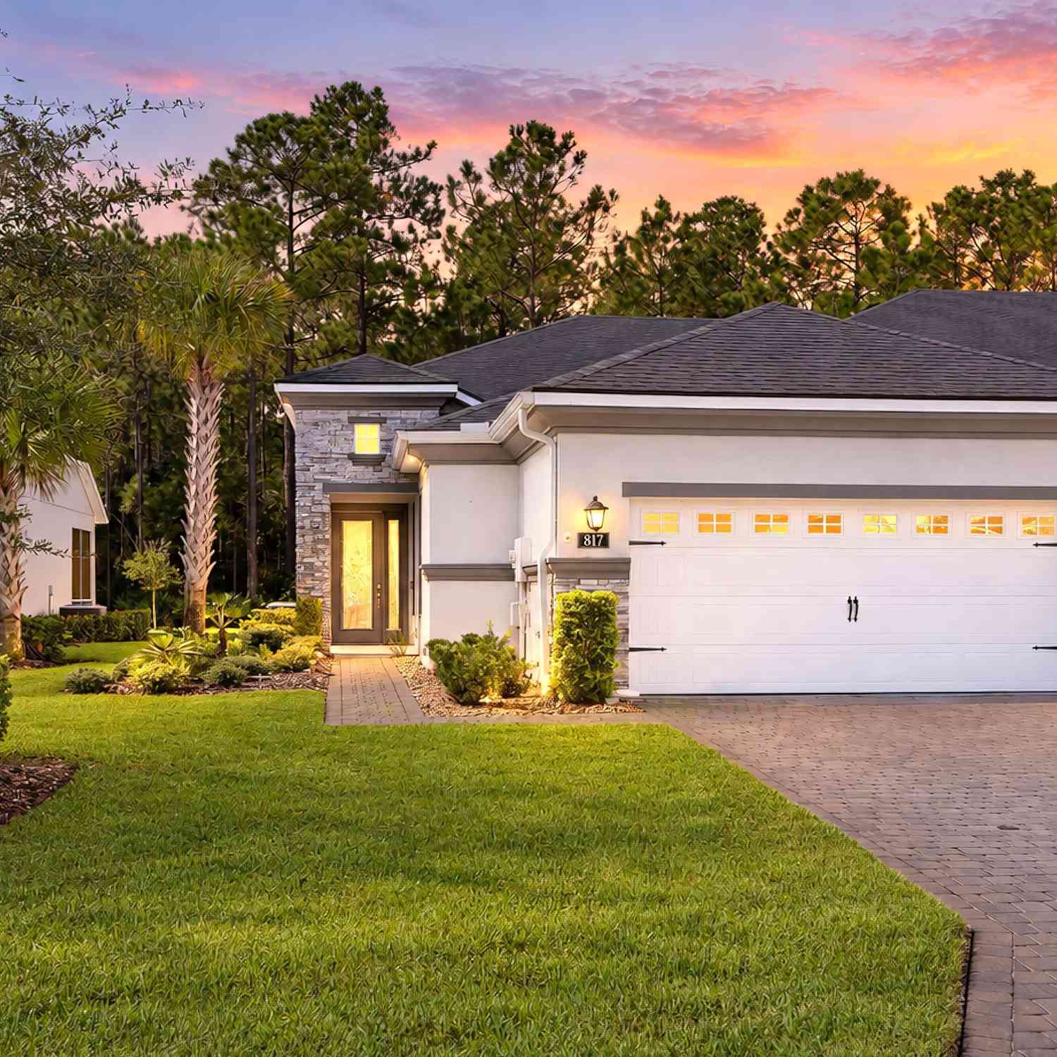 Homes For Sale - 817 Pinewood Drive<br/> Ormond Beach, FL 32174