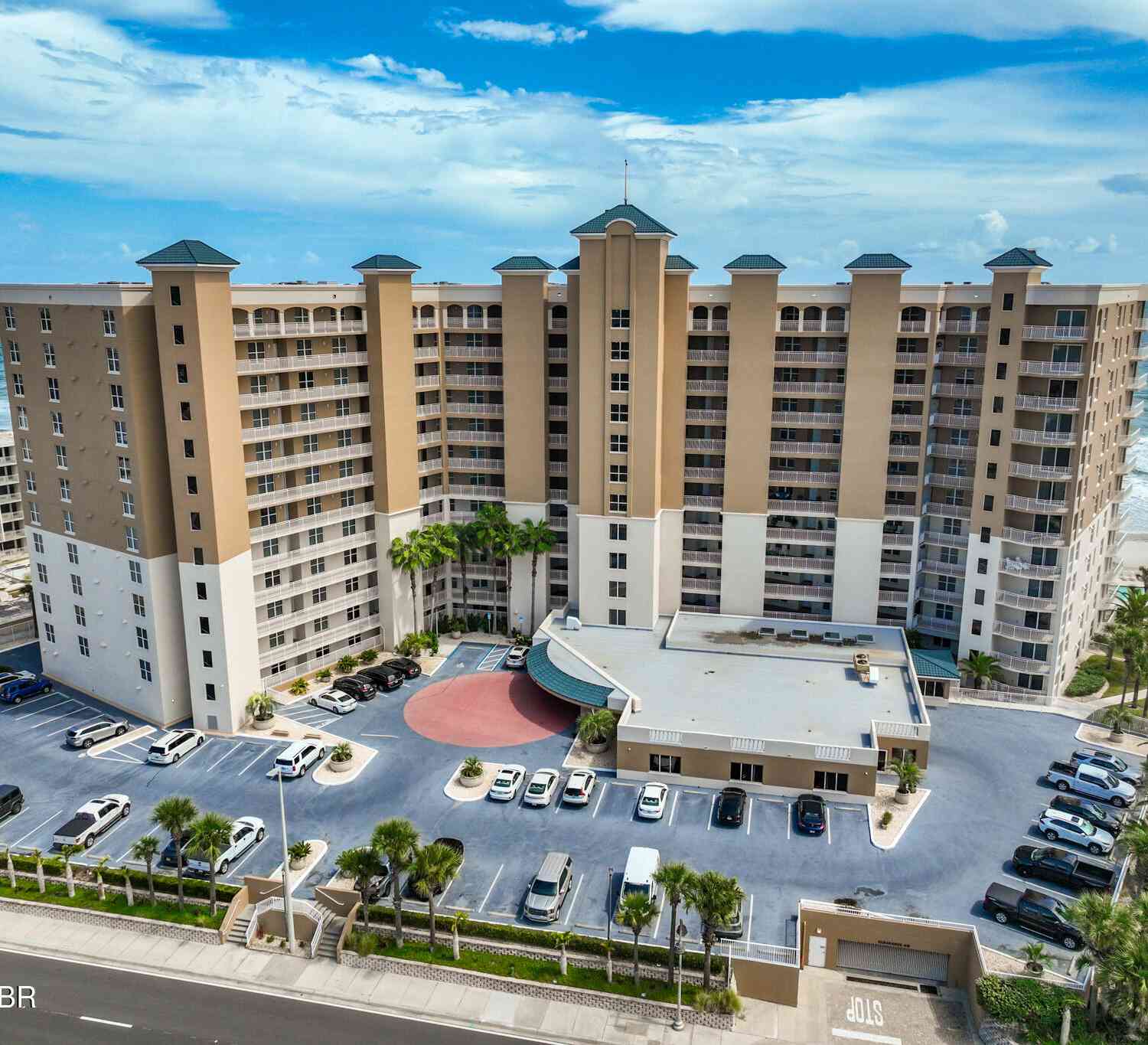 Condo For Sale - 2403 S Atlantic Avenue #209<br/> Volusia County, Daytona Beach Shores, FL 32118