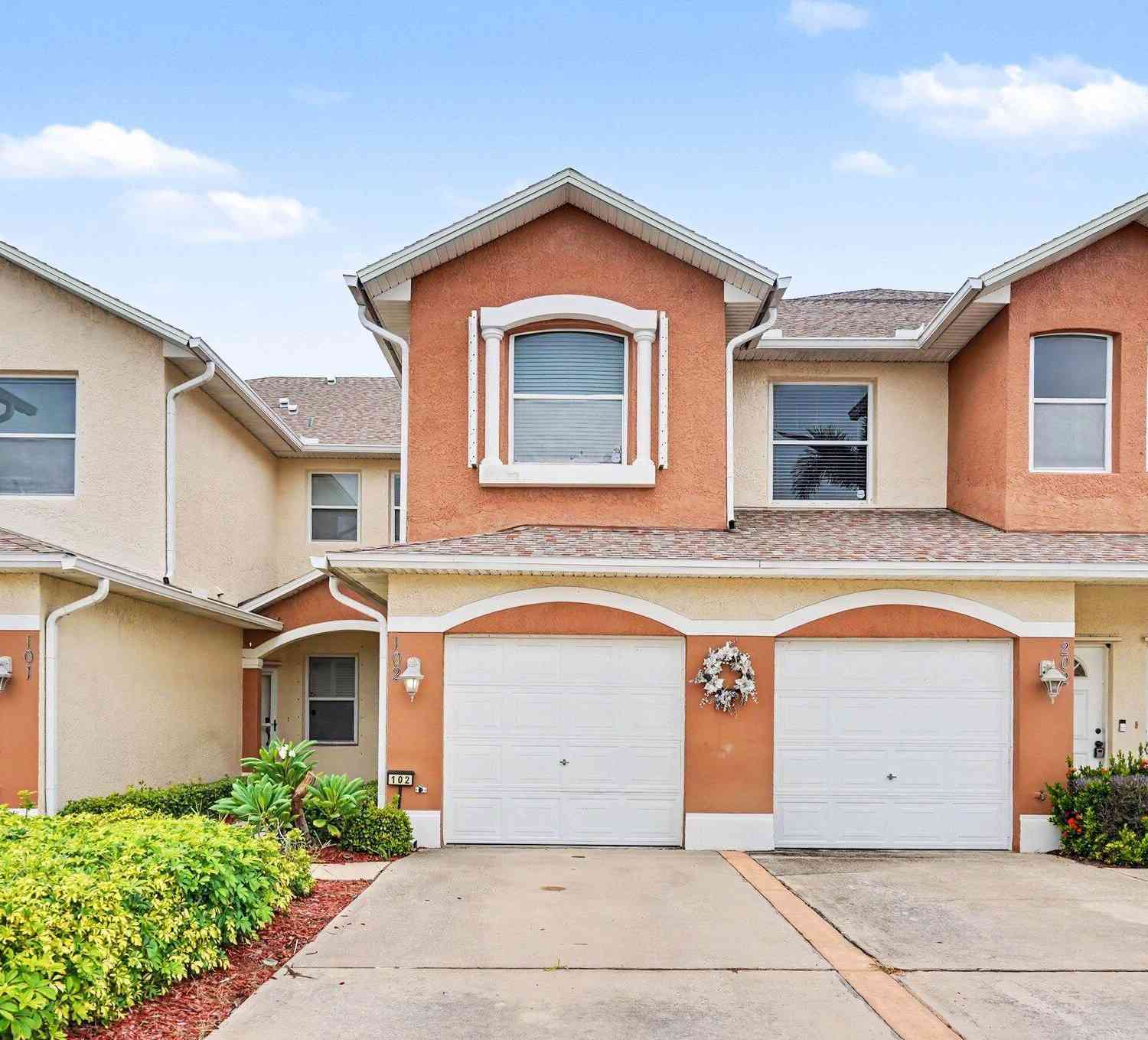 Condo For Sale - 1020 Venetian Drive<br/> Brevard County, Melbourne, FL 32904