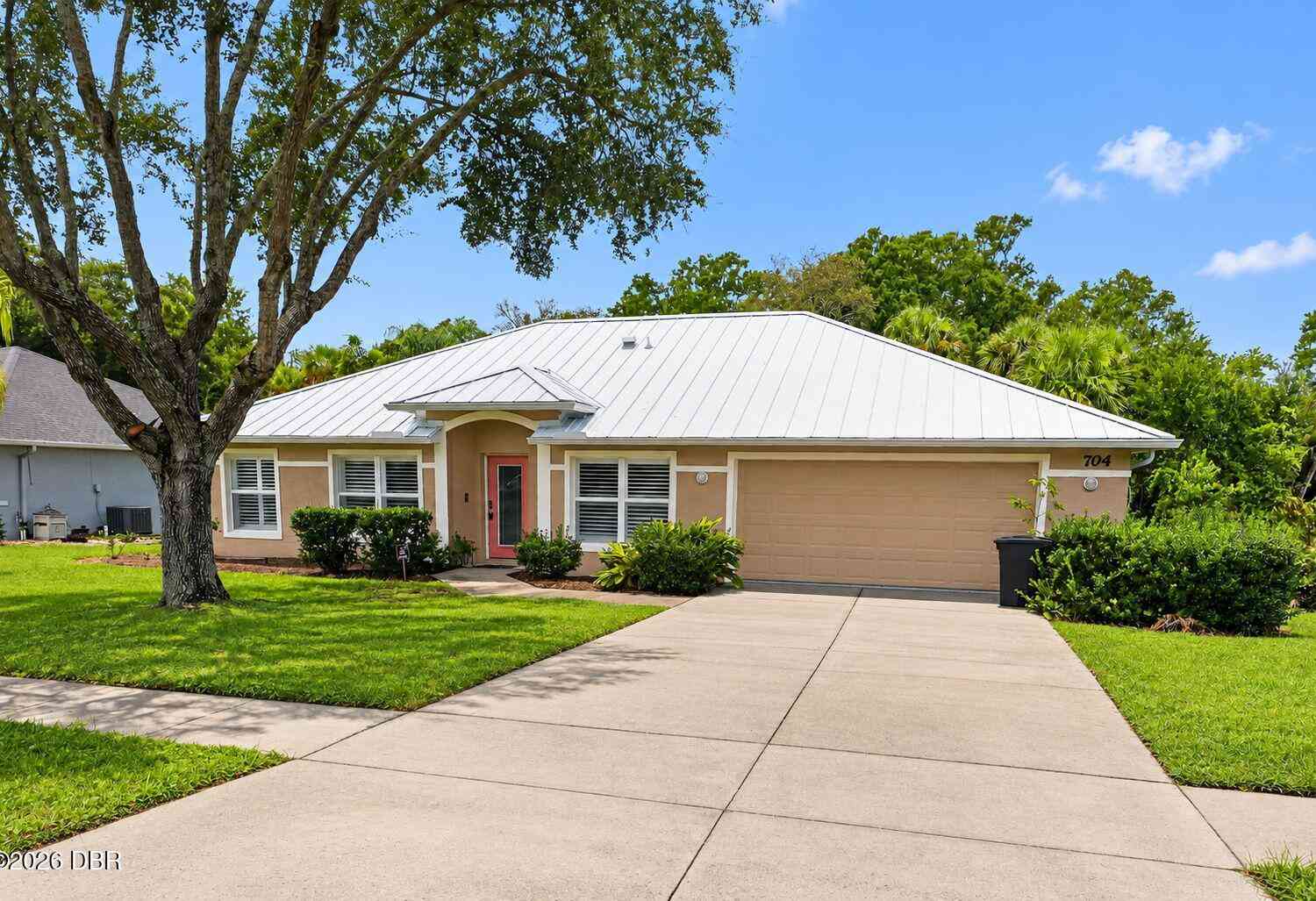 Homes For Sale - 704 Branch Drive<br/> Port Orange, FL 32127