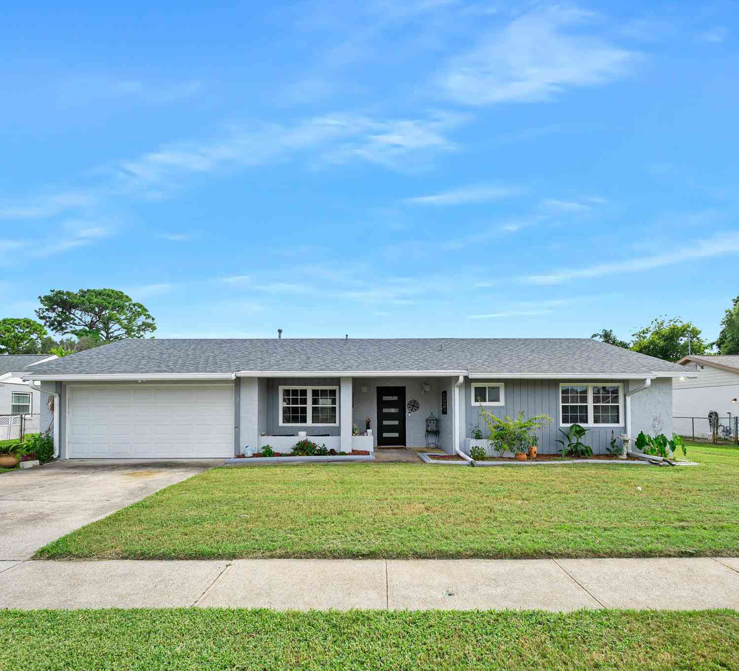Homes For Sale - 187 Centennial Lane<br/> Volusia County, Daytona Beach, FL 32119