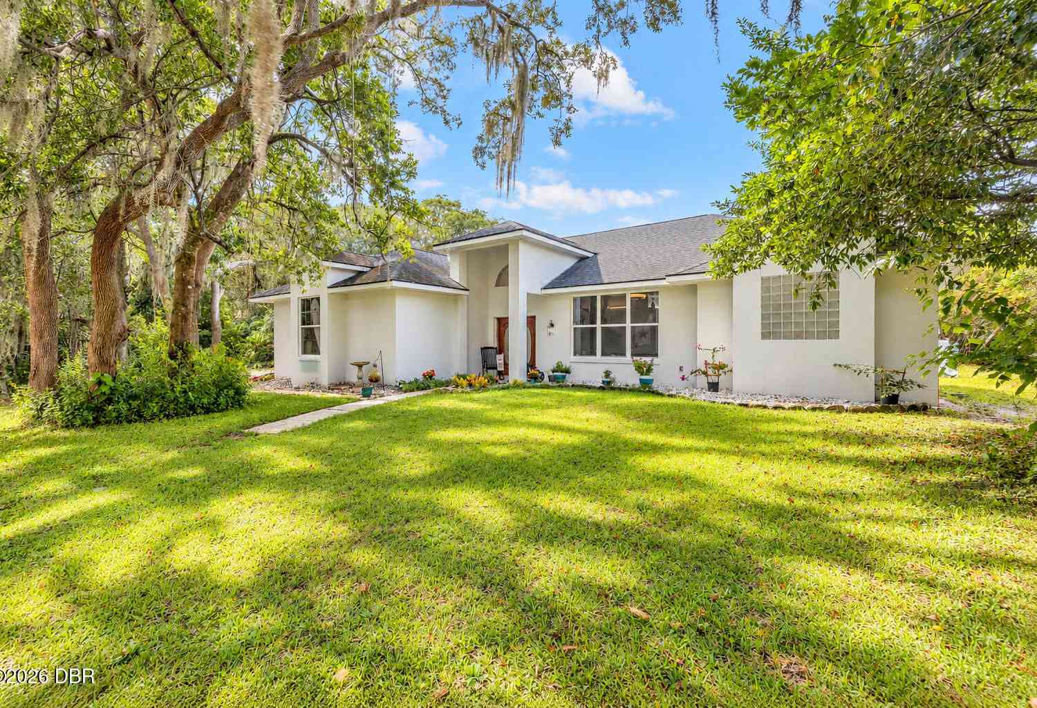 Homes For Sale - 817 Bayridge Lane<br/> Volusia County, Port Orange, FL 32127