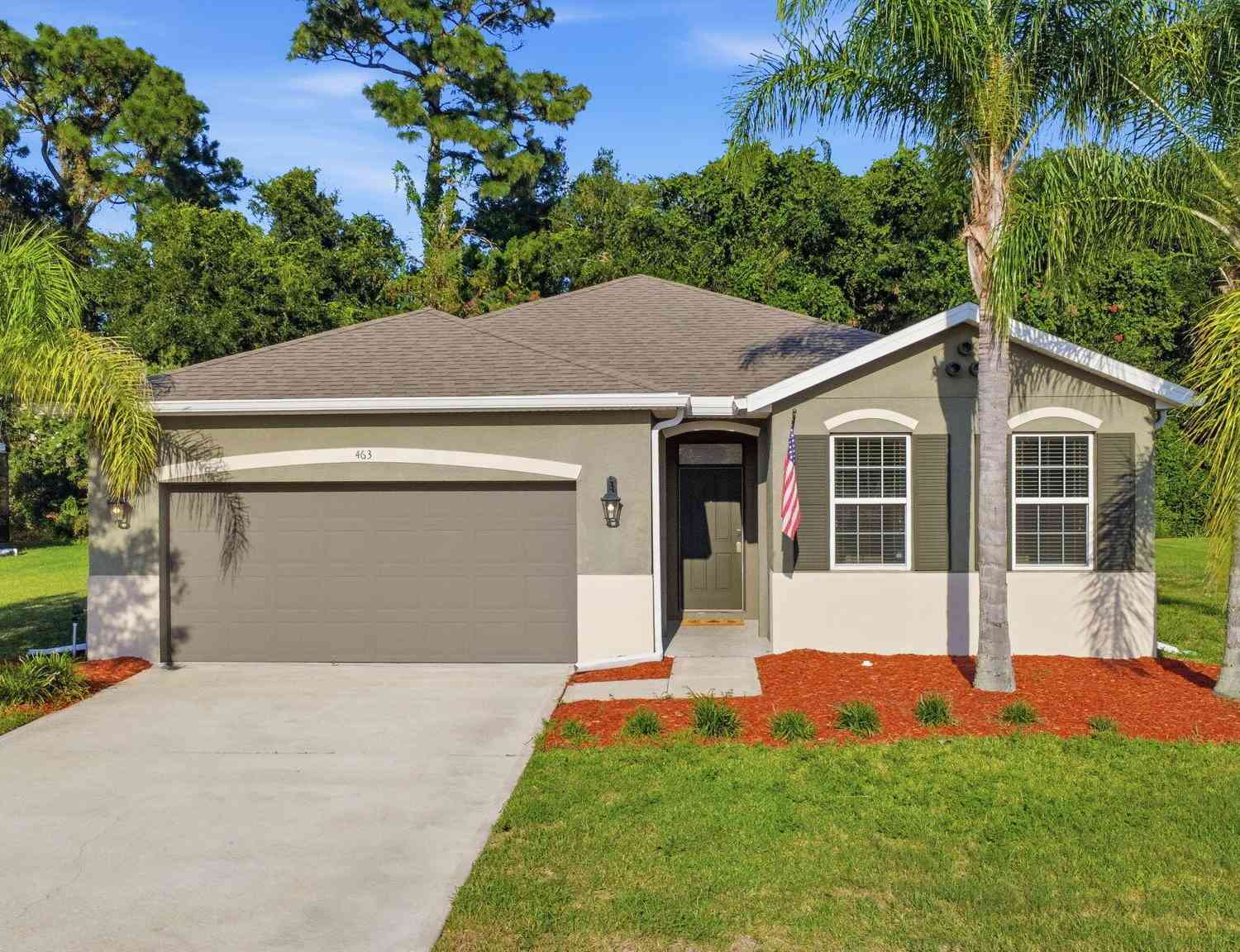 Homes For Sale - 463 River Square Lane<br/> Volusia County, Ormond Beach, FL 32174