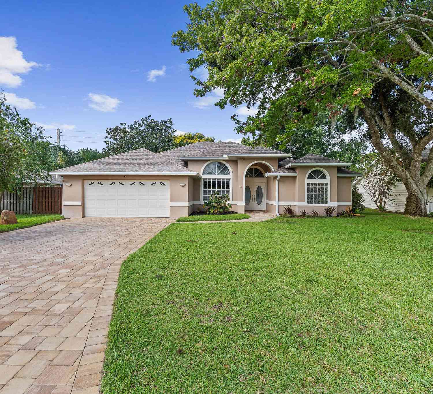 Homes For Sale - 12 China Moon Drive<br/> Ormond Beach, FL 32174