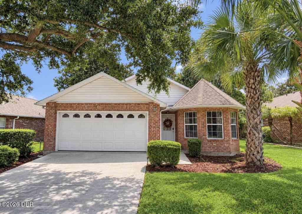 Homes For Sale - 26 Old Macon Drive<br/> Ormond Beach, FL 32174