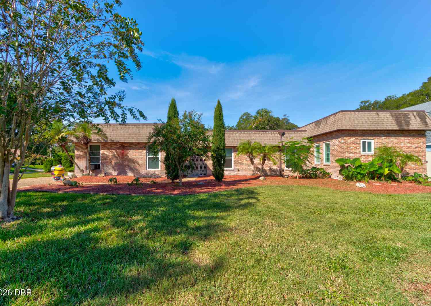 Homes For Sale - 104 Rio Pinar Drive<br/> Ormond Beach, FL 32174