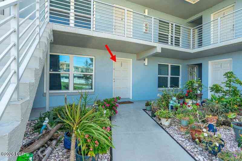 Condo For Sale - 2250 Ocean Shore Boulevard #1020<br/> Volusia County, Ormond Beach, FL 32176