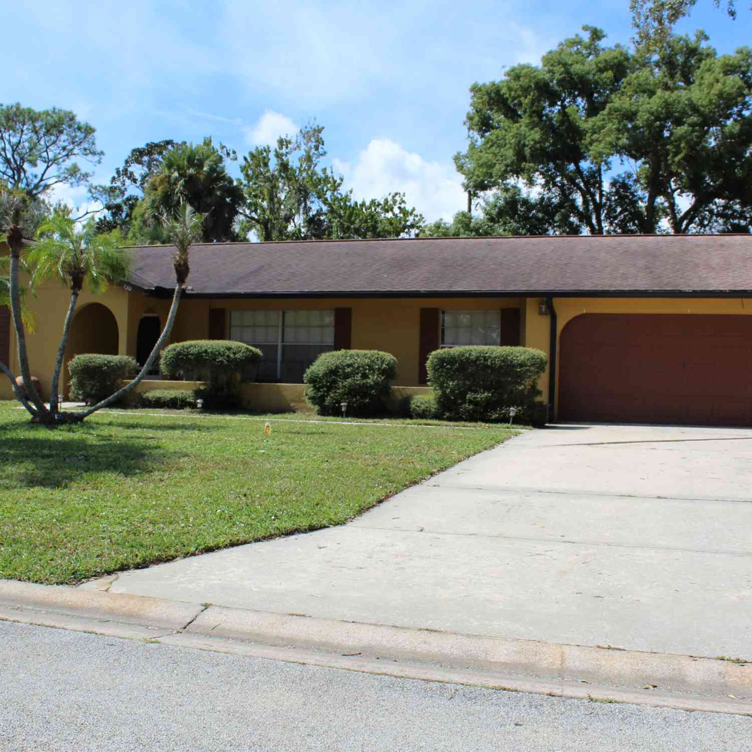 Homes For Rent - 730 Lindenwood Circle #E<br/> Volusia County, Ormond Beach, FL 32174