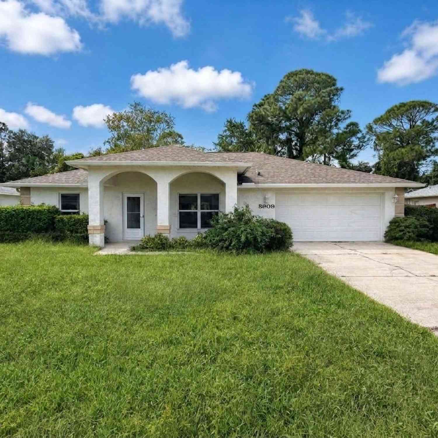 Homes For Rent - 5909 Springview Drive<br/> Port Orange, FL 32127