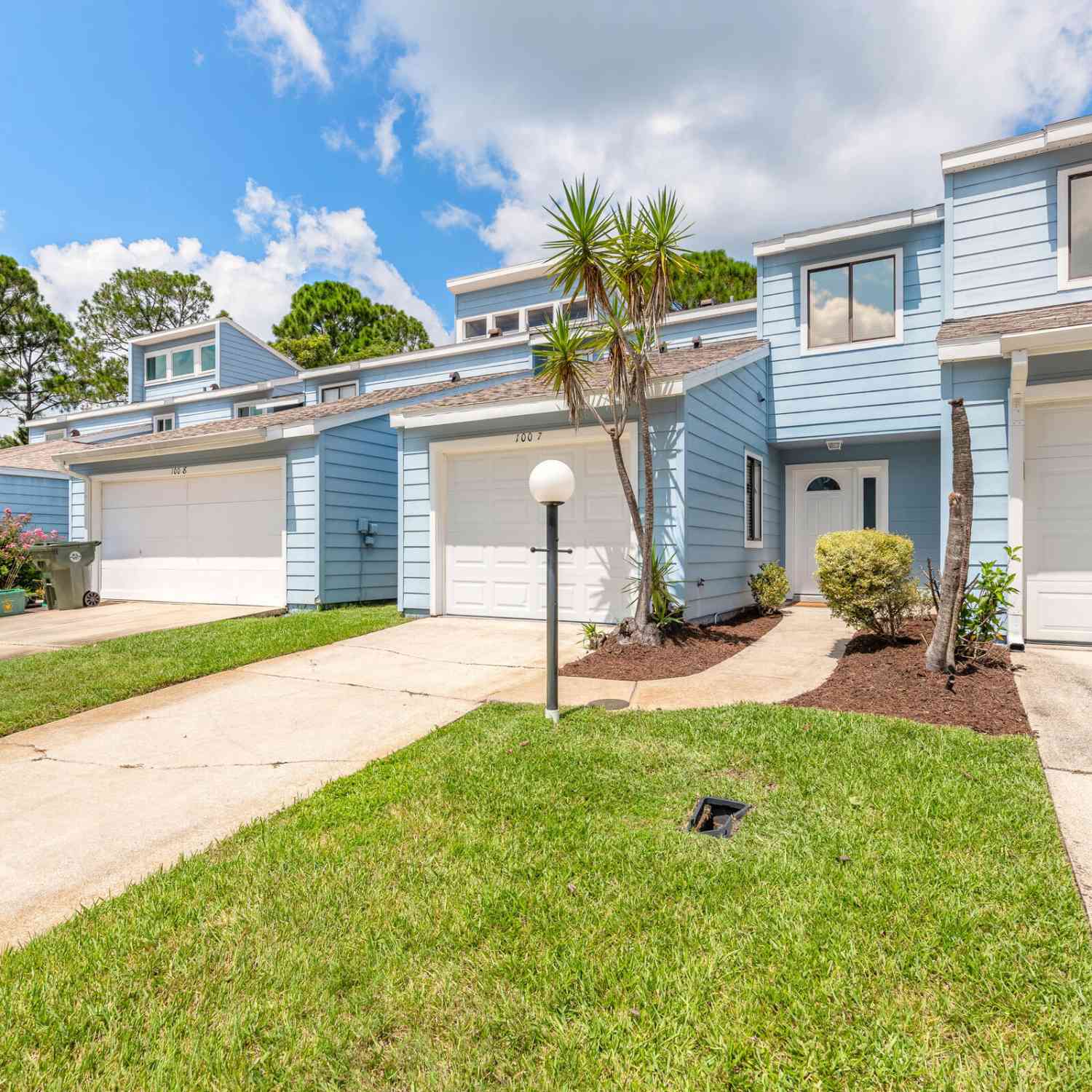 Condo For Sale - 100 Kingbird Circle #7<br/> Volusia County, Daytona Beach, FL 32119