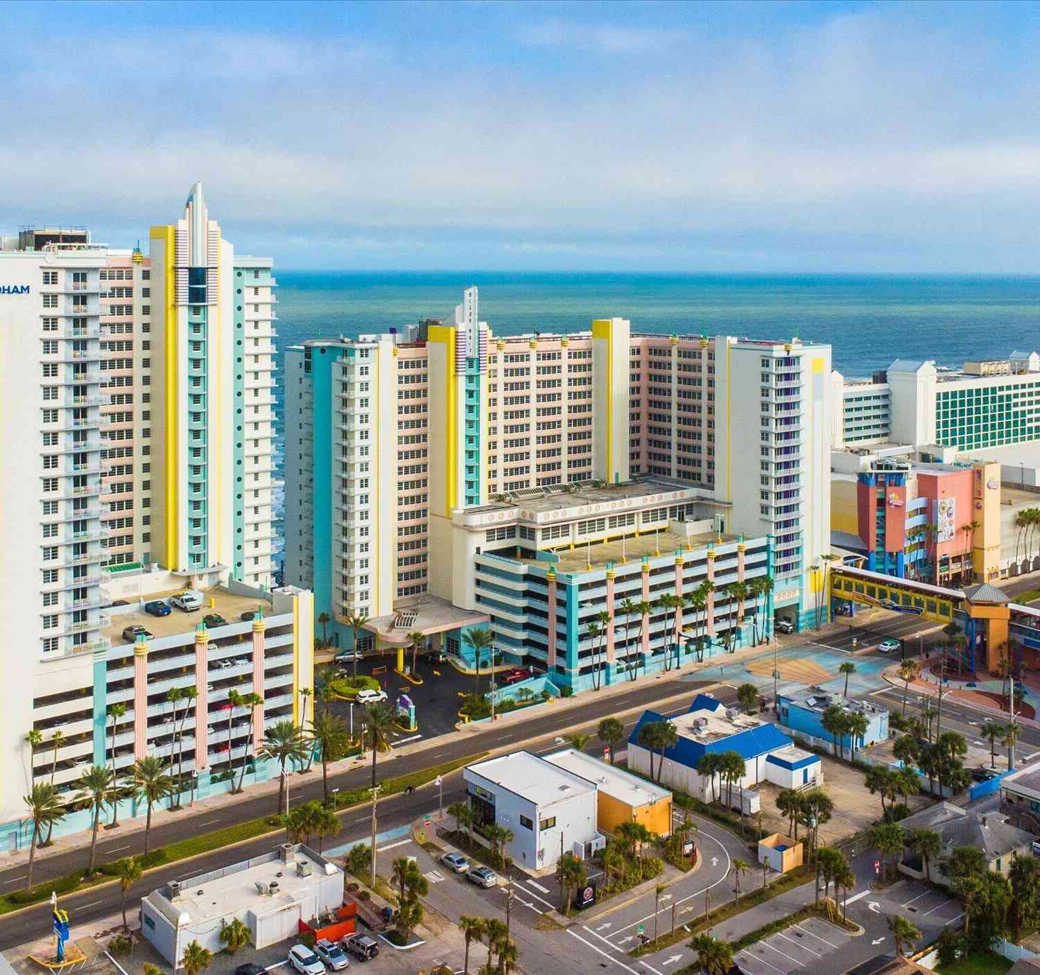Condo For Sale - 300 N Atlantic Avenue #608<br/> Volusia County, Daytona Beach, FL 32118