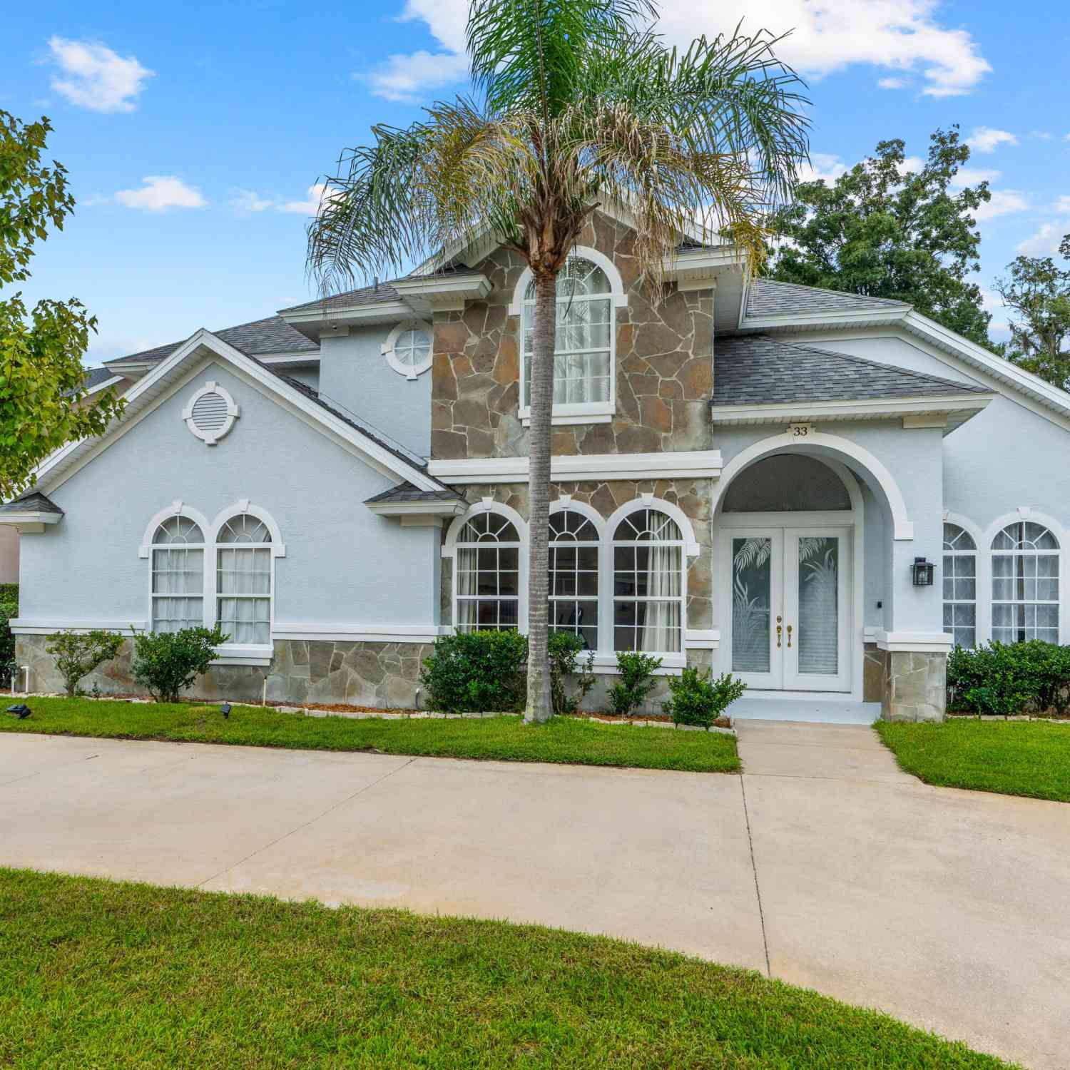 Homes For Sale - 33 Kingsbridge Crossing Drive<br/> Ormond Beach, FL 32174