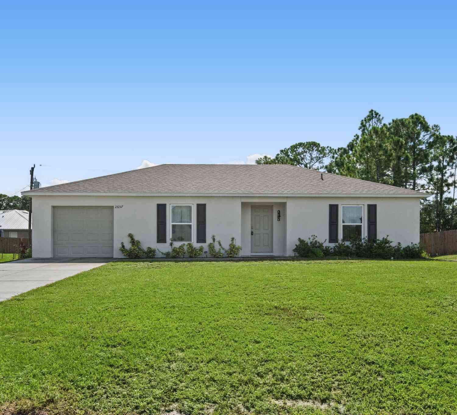 Homes For Sale - 2657 Foster Road<br/> Palm Bay, FL 32909