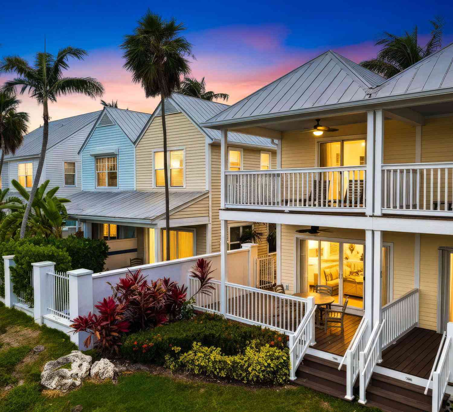 Condo For Sale - 7041 Harbor Village Drive DRIVE<br/> Duck Key, FL 33050