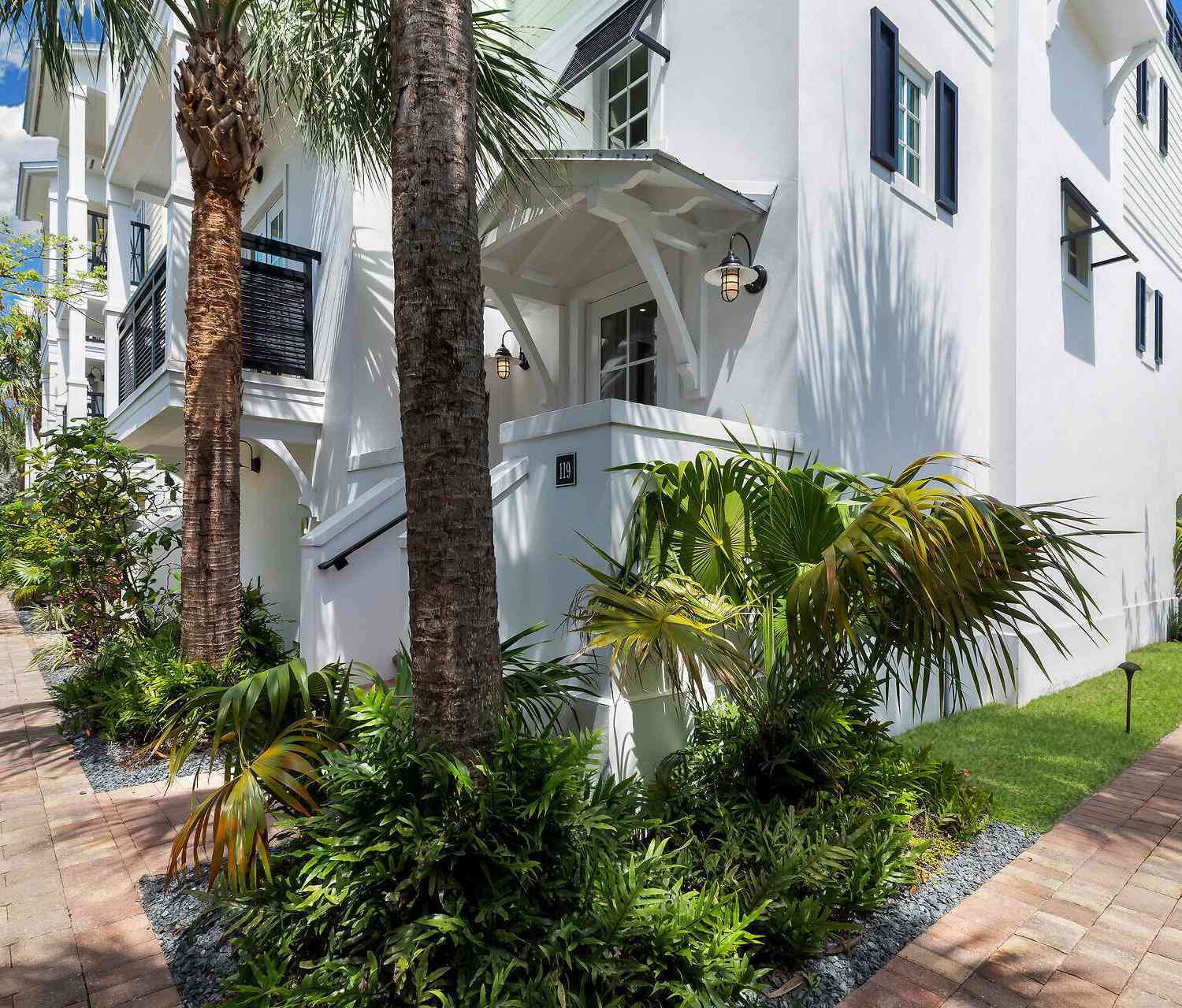 Condo For Sale - 119 Simonton Street STREET<br/> KEY WEST, FL 33040
