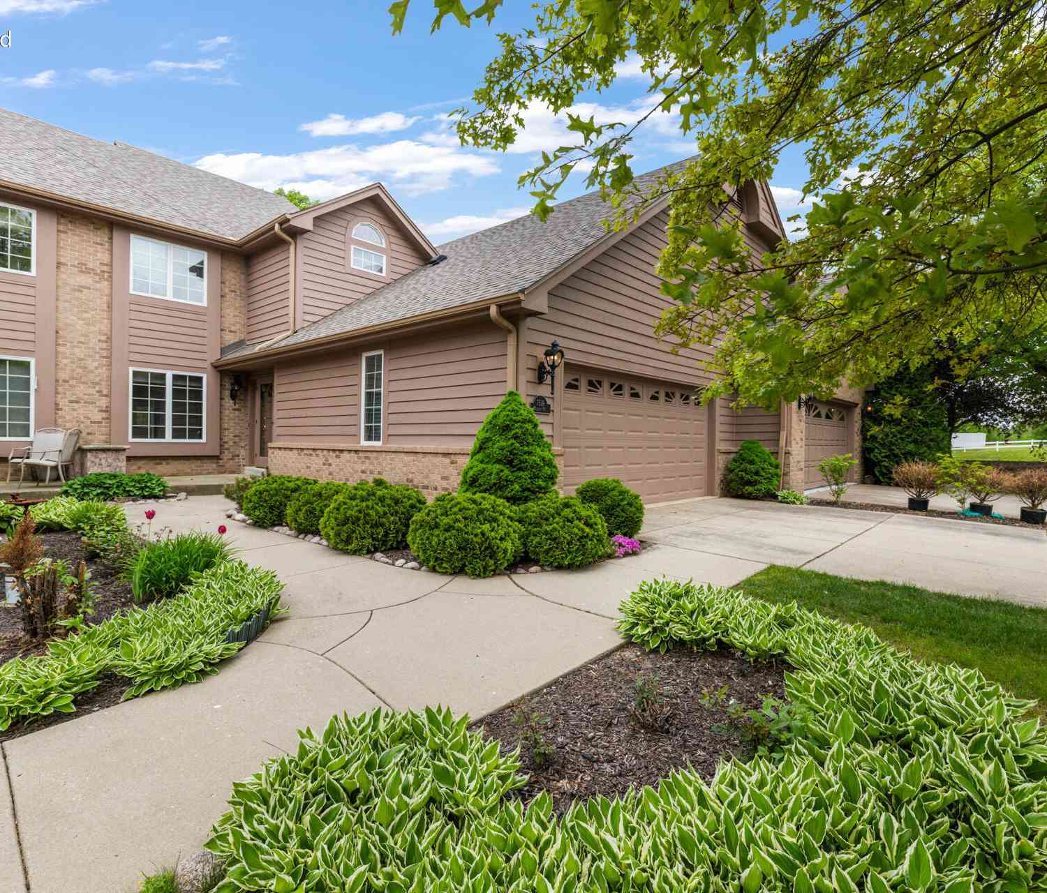 Condo For Sale - 7519 W Mallory<br/> Franklin, WI 53132