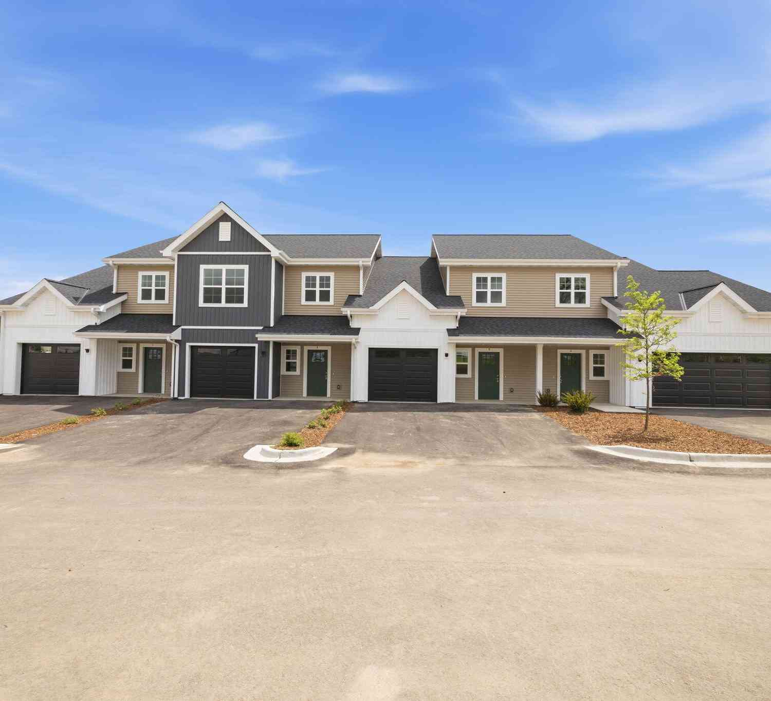 Condo For Sale - 1364 Marigold #3<br/> Fort Atkinson, WI 53538
