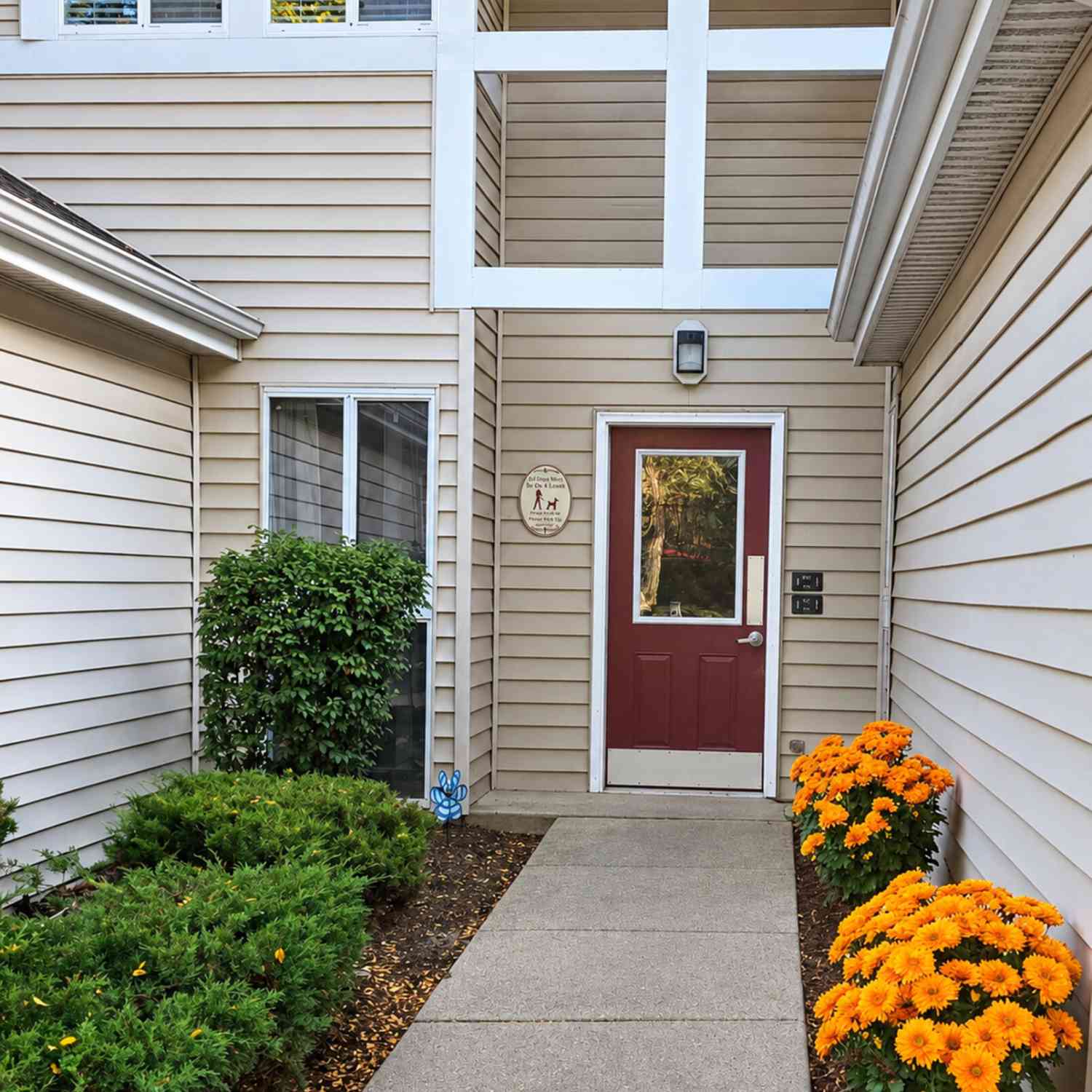 Condo For Sale - 815 W Puetz<br/> Oak Creek, WI 53154
