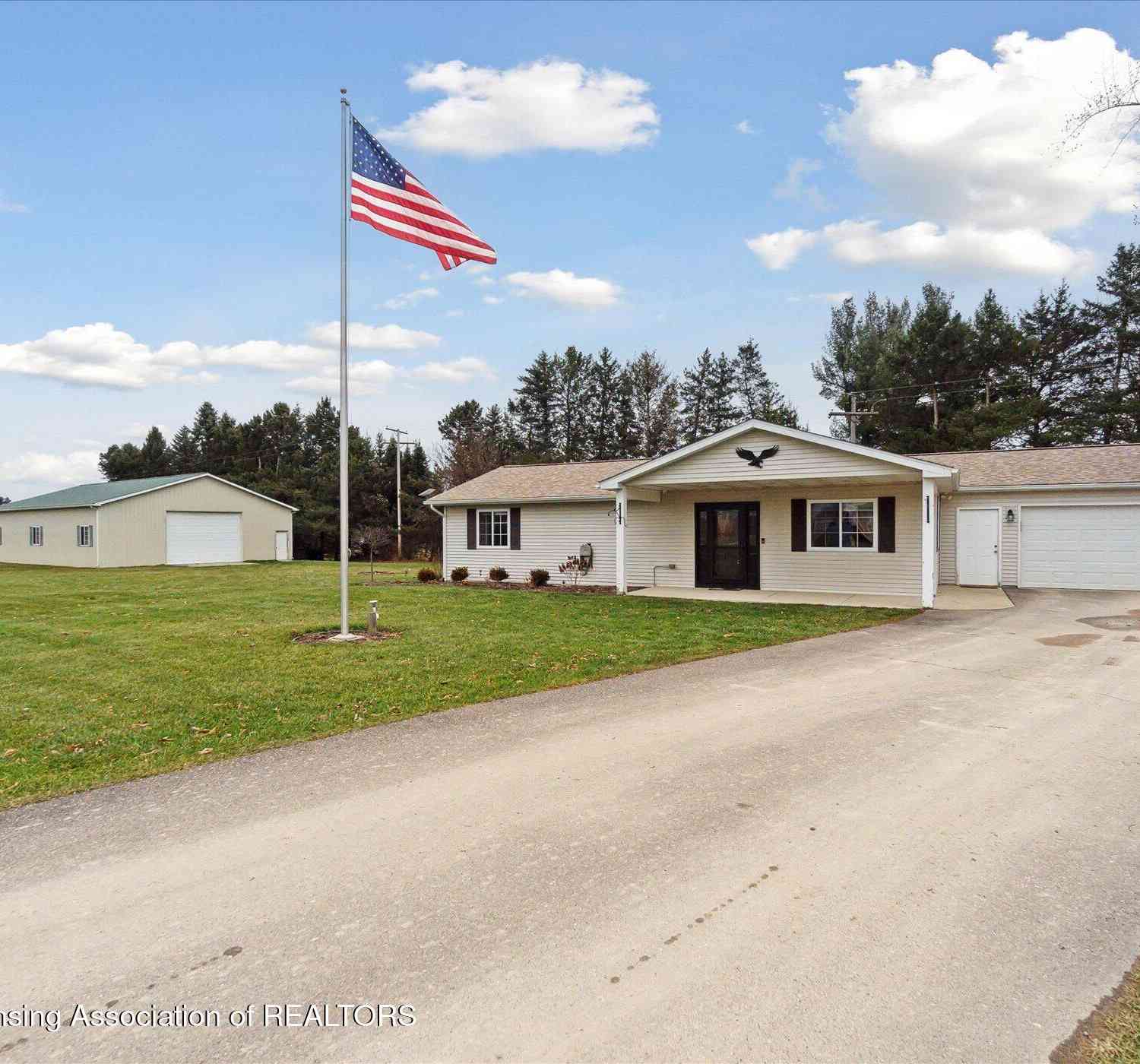 Homes For Sale - 245 S Kane Road<br/> Webberville, MI 48892