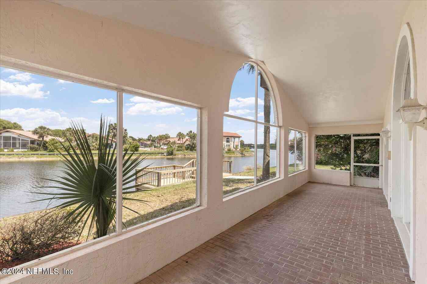 Homes For Sale - 7 San Miguel Court<br/> Palm Coast, FL 32137