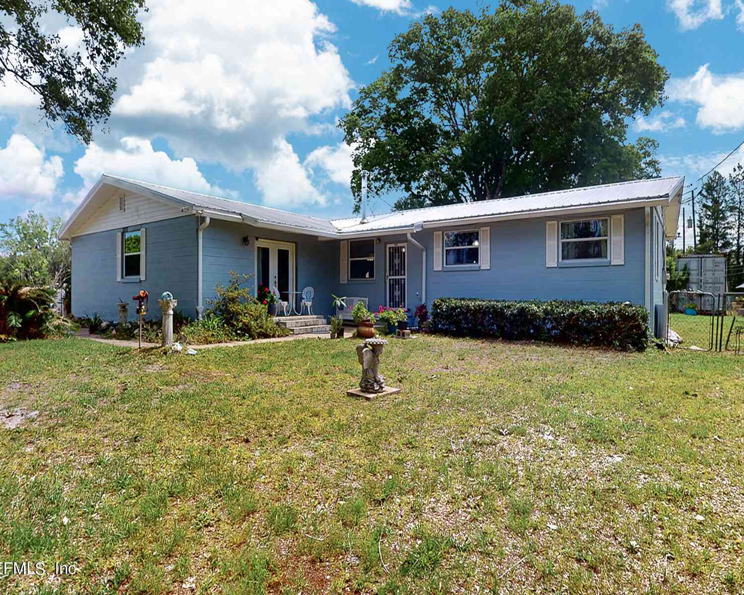 Homes For Sale - 3257 Stratton Road<br/> Jacksonville, FL 32221
