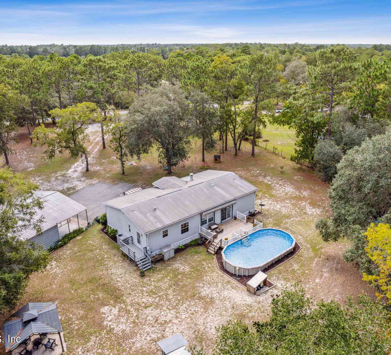 Homes For Sale - 112 Silver Beach Boulevard<br/> Putnam County, Pomona Park, FL 32181