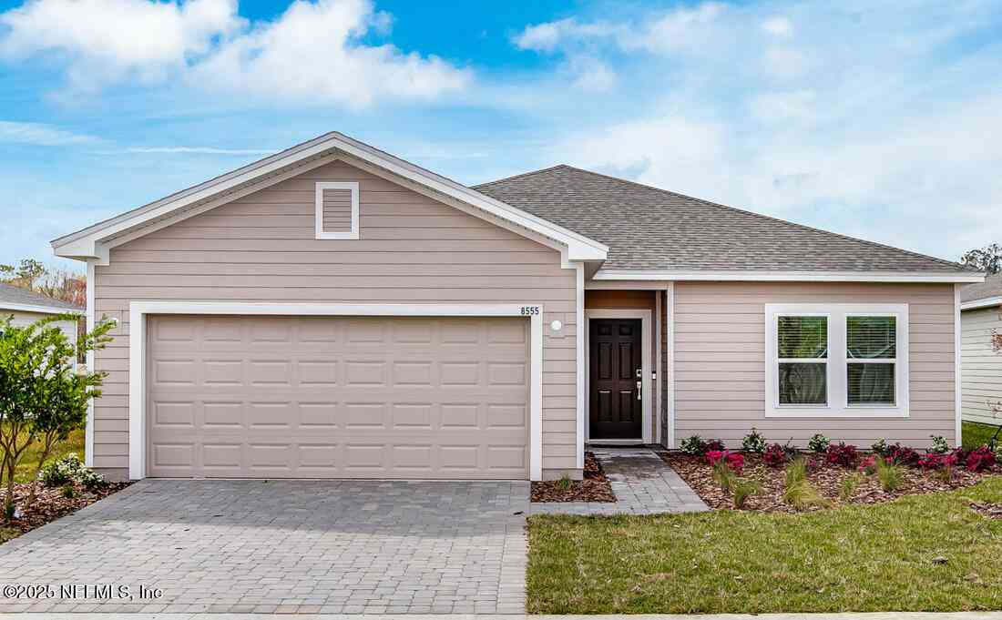 Homes For Sale - 8555 Lilias Circle<br/> Jacksonville, FL 32219