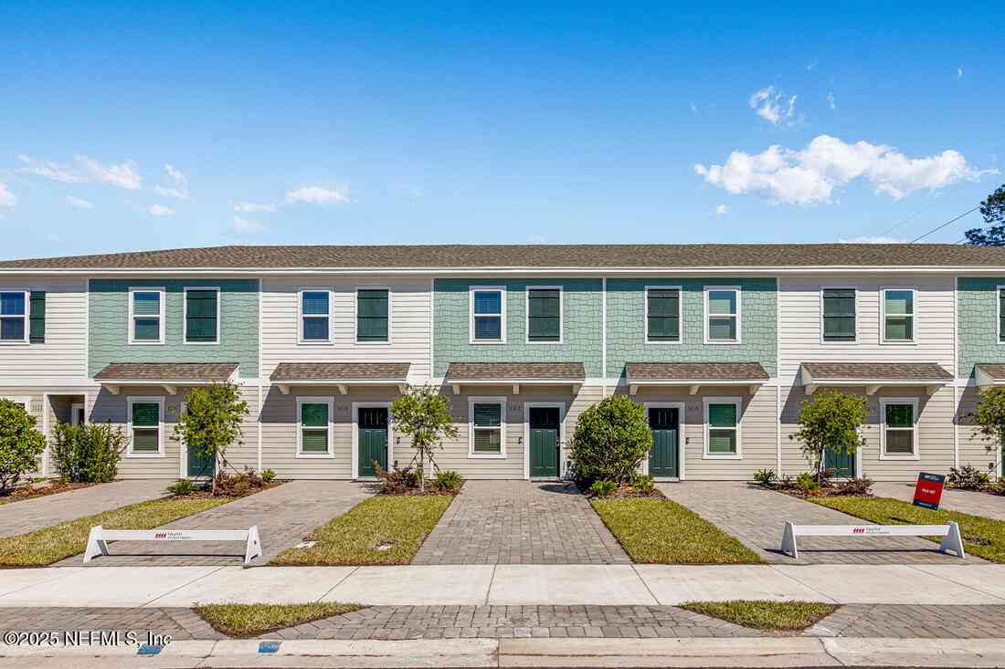 Condo For Sale - 7217 Sabal Terrace<br/> Duval County, Jacksonville, FL 32210