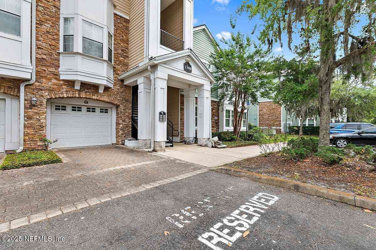 Condo For Sale - 8550 Touchton Road #1318<br/> Duval County, Jacksonville, FL 32216