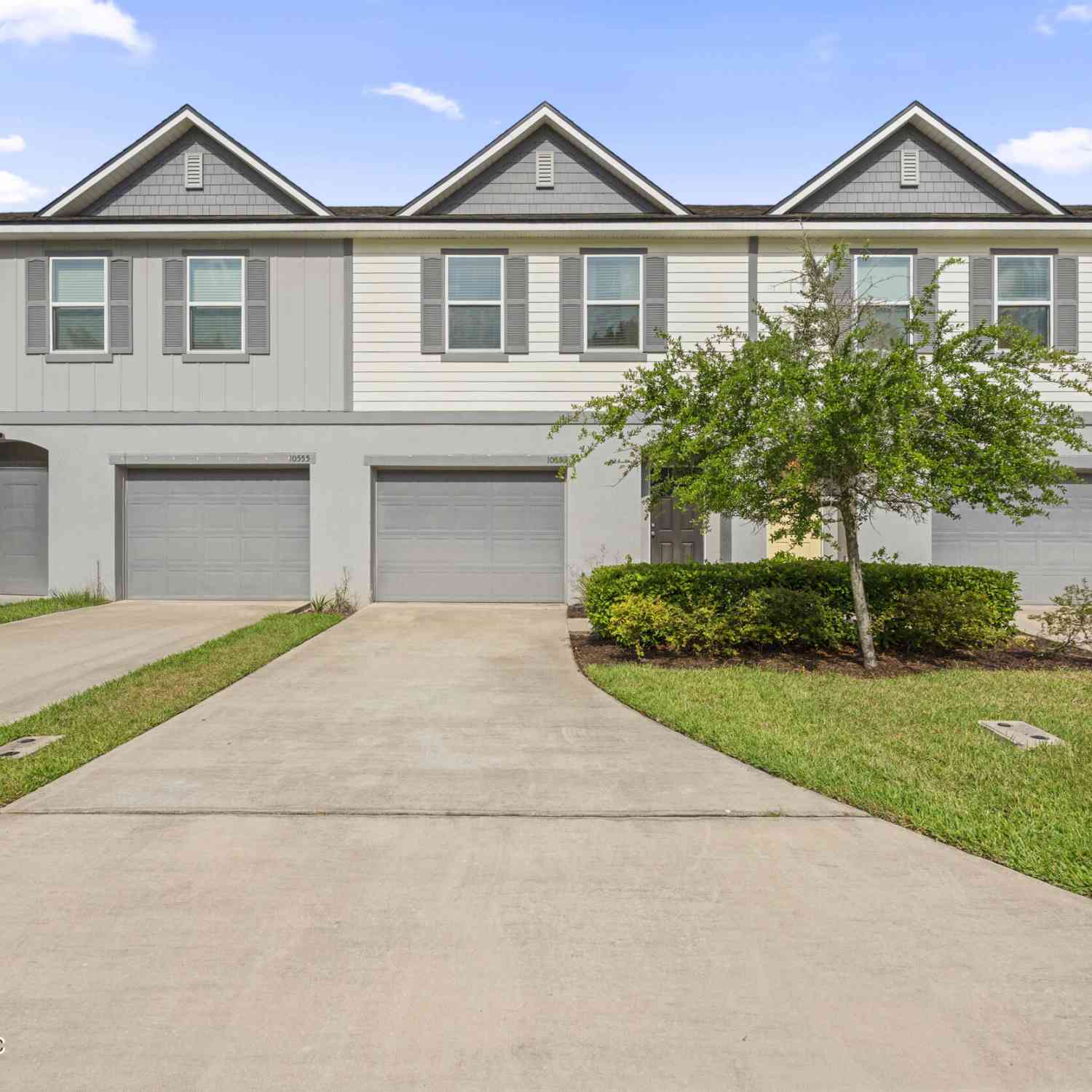 Condo For Sale - 10553 Madrone Cove Court #46<br/> Duval County, Jacksonville, FL 32218
