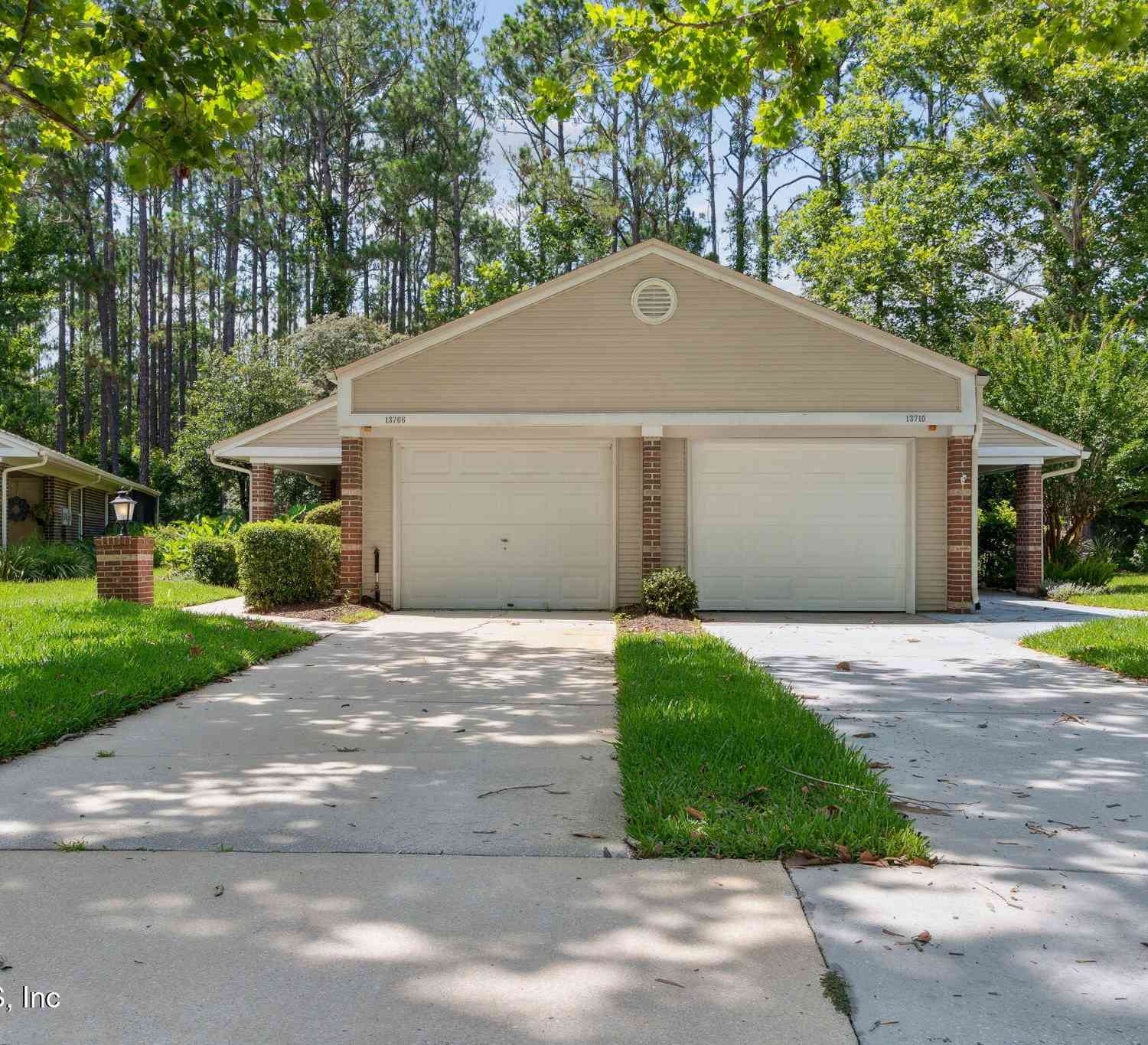 Condo For Sale - 13706 Wm Davis Parkway<br/> Duval County, Jacksonville, FL 32224