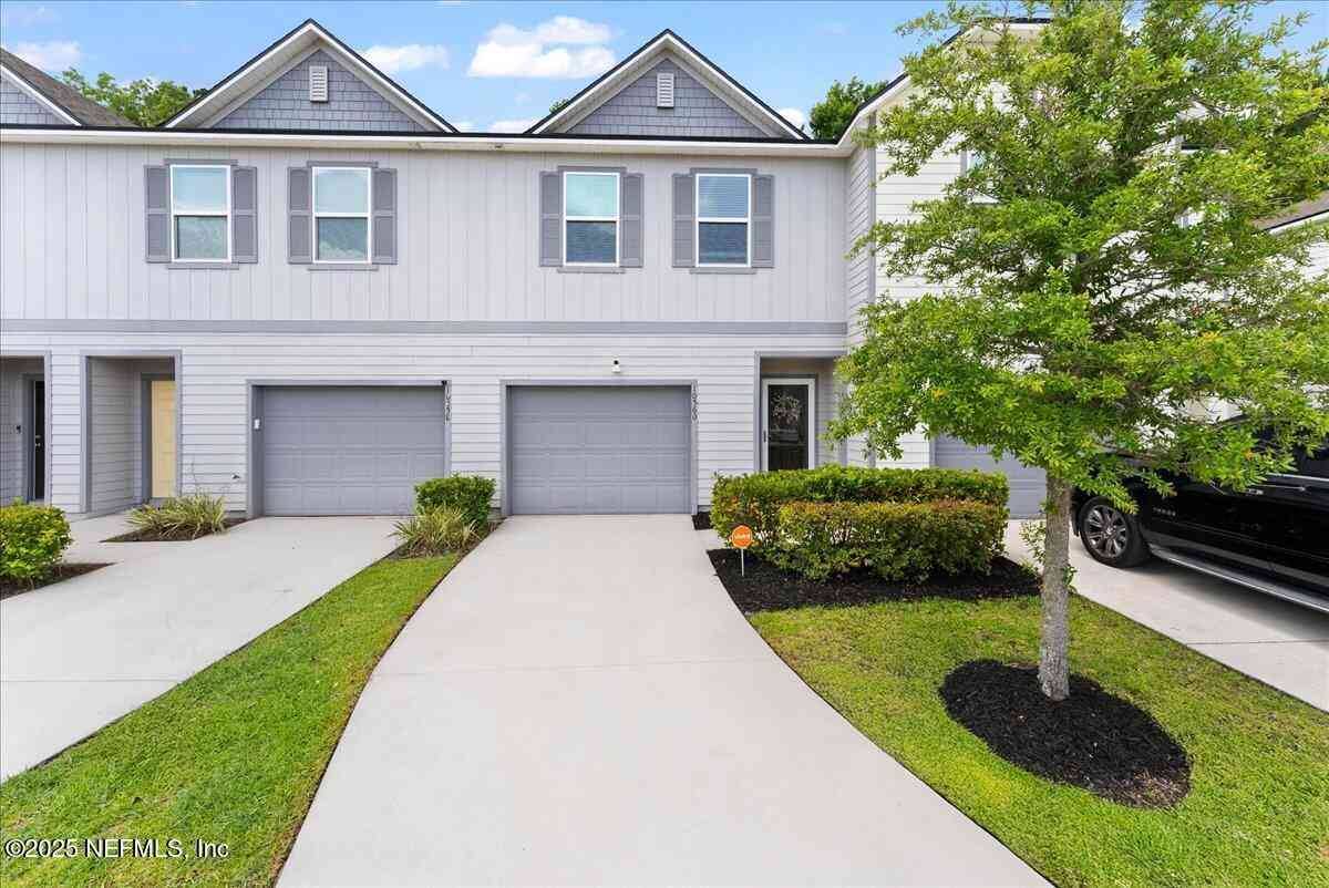 Condo For Sale - 10560 Madrone Cove Court<br/> Duval County, Jacksonville, FL 32218
