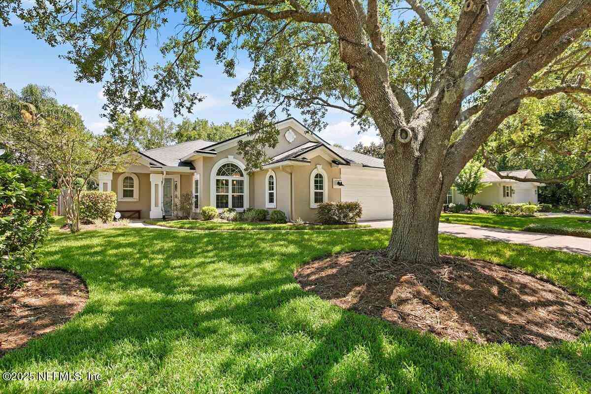 Homes For Sale - 12759 Avalon Cove Drive<br/> Jacksonville, FL 32224