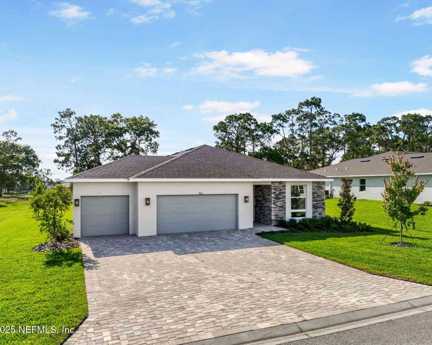 Homes For Sale - 9071 Players Drive<br/> Weeki Wachee, FL 34613