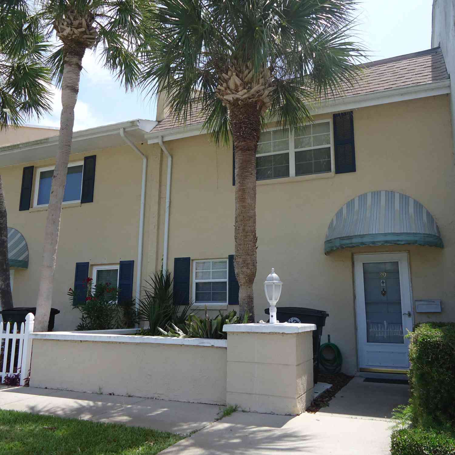 Condo For Rent - 2233 Seminole Road #39<br/> Atlantic Beach, FL 32233