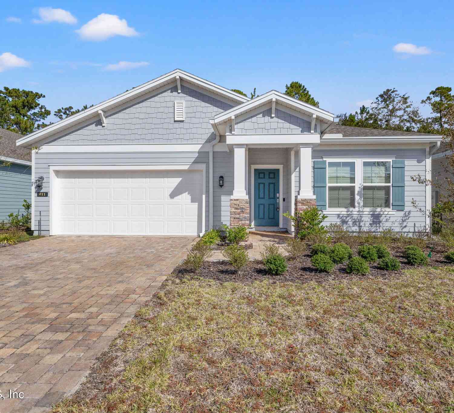 Homes For Sale - 911 Colon Lane<br/> Jacksonville, FL 32218
