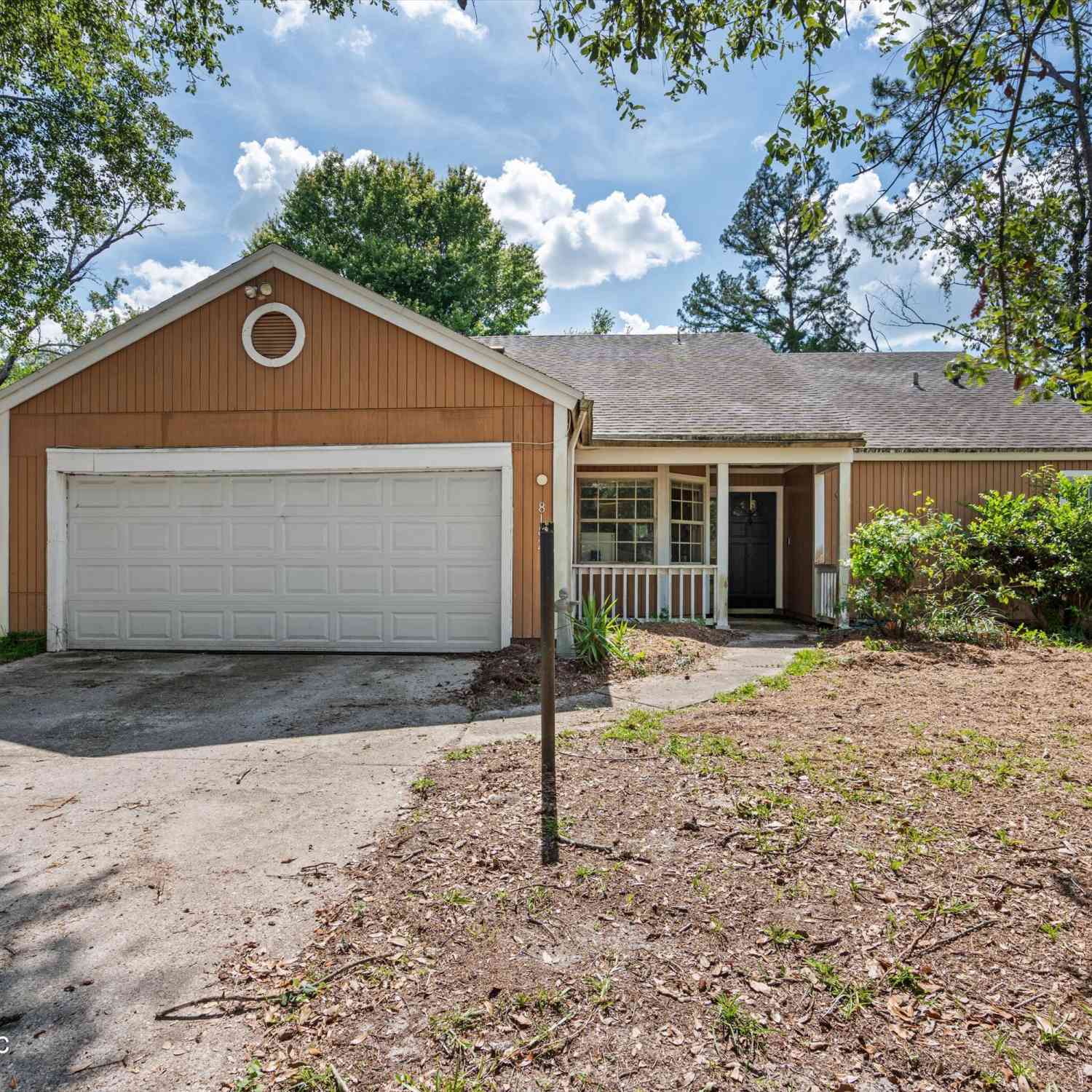 Homes For Sale - 8182 Loch Lomond Lane<br/> Jacksonville, FL 32244