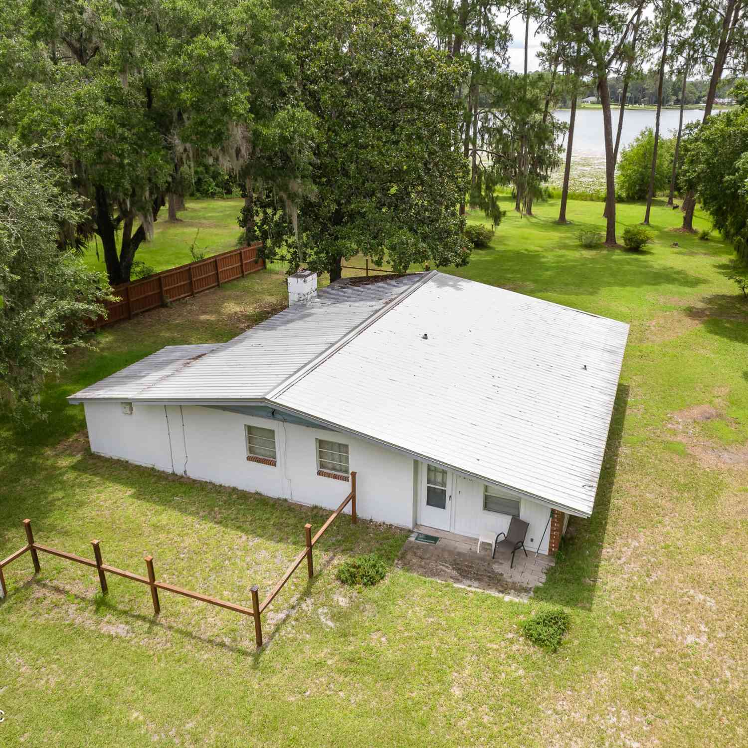 Homes For Sale - 126 Echo Lane<br/> Palatka, FL 32177