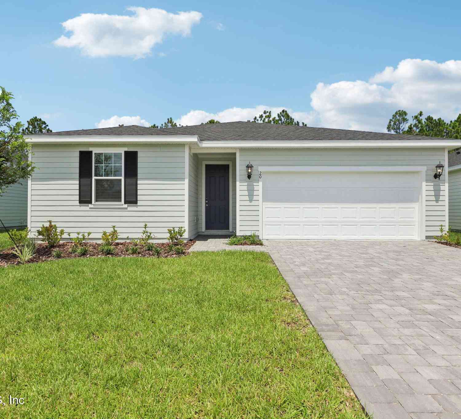 Homes For Sale - 20 Ararat Drive<br/> Palm Coast, FL 32137
