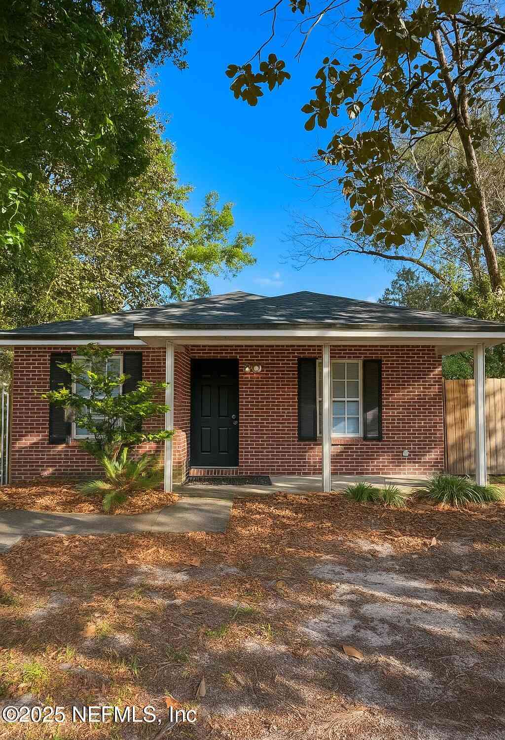 Homes For Sale - 1438 Ron Road<br/> Jacksonville, FL 32210