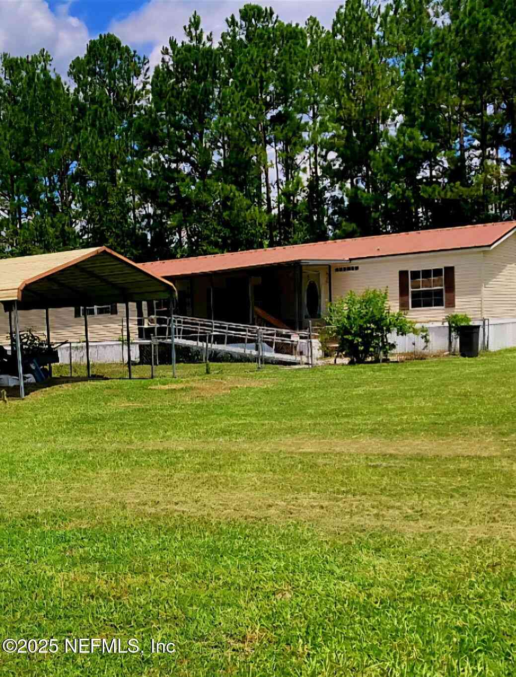 Condo For Sale - 149 Litzell Road<br/> Interlachen, FL 32148