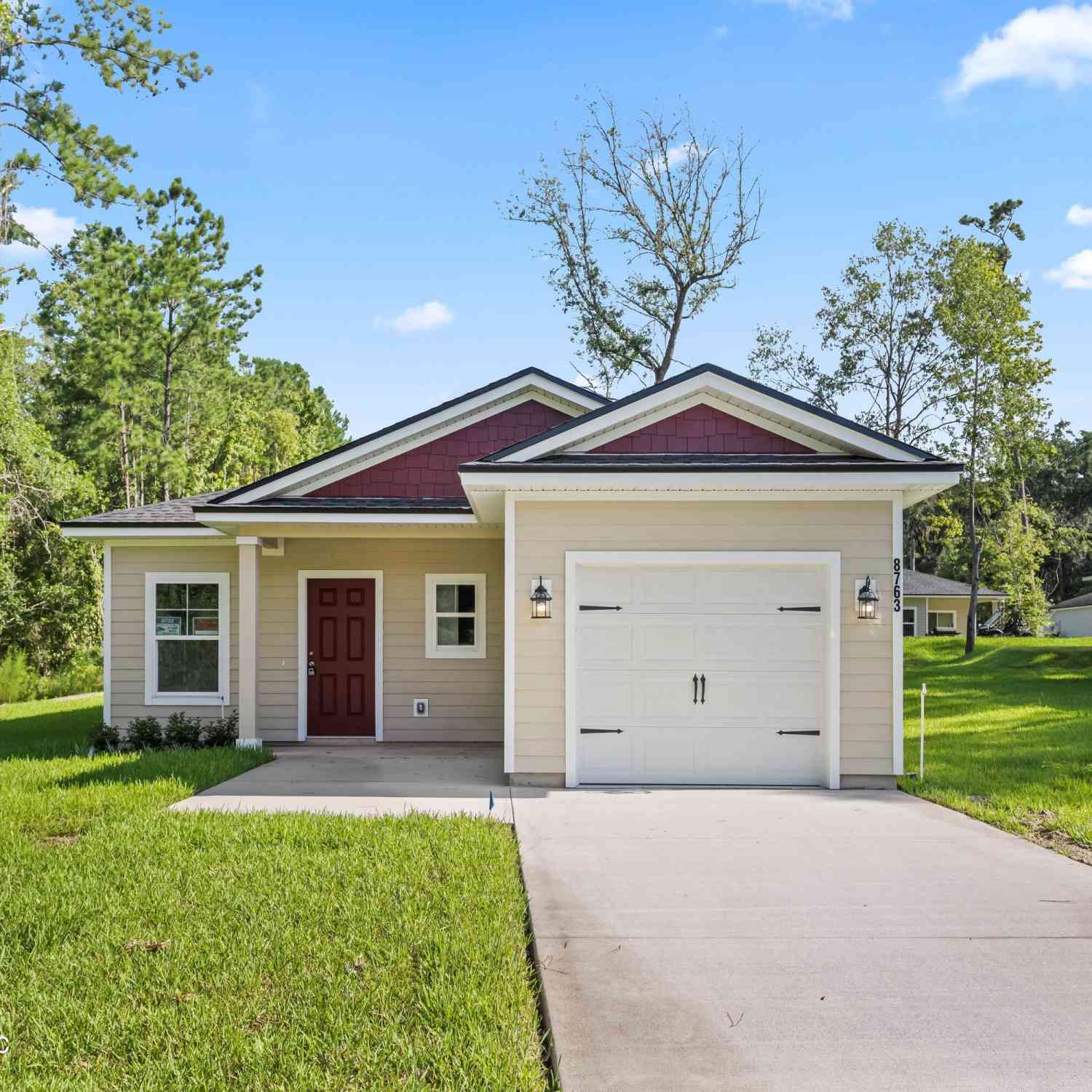 Homes For Sale - 8763 Susie Street<br/> Jacksonville, FL 32210