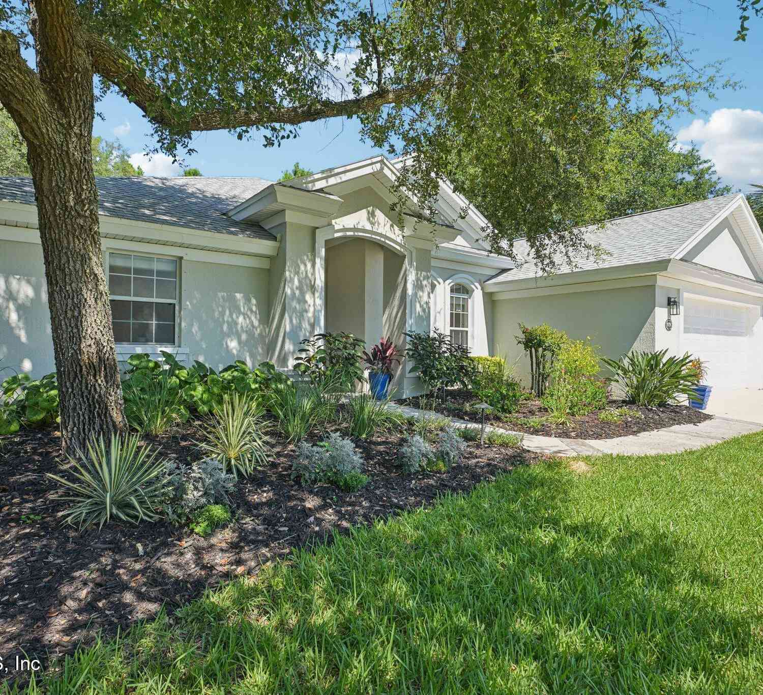 Homes For Sale - 929 Mirror Lake Drive<br/> Saint Augustine, FL 32086