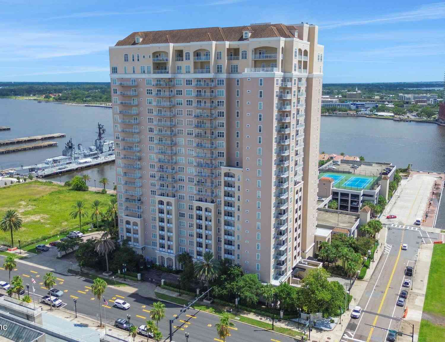 Condo For Sale - 400 E Bay Street #1705<br/> Jacksonville, FL 32202