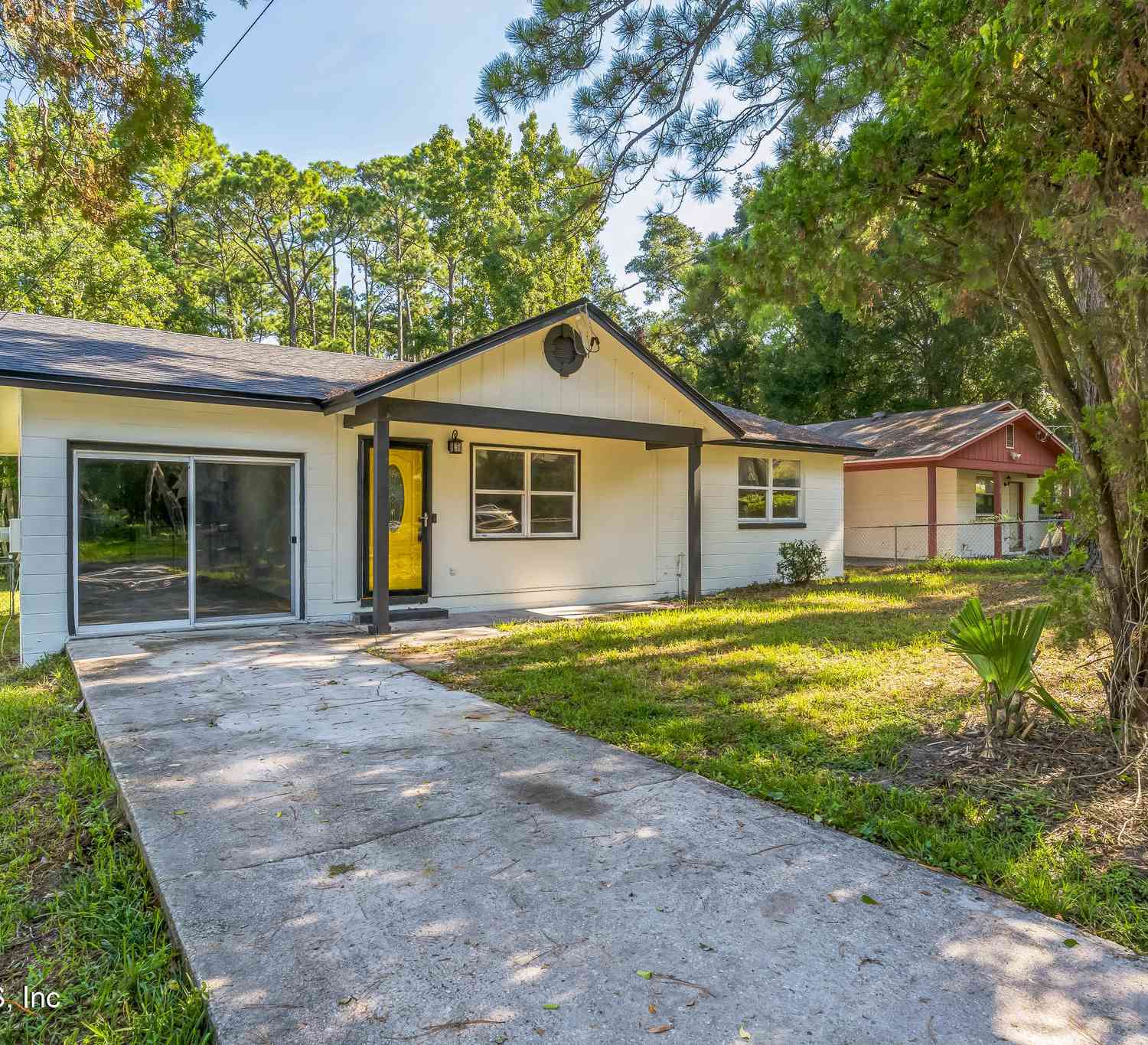 Homes For Sale - 8001 Jasper Avenue<br/> Jacksonville, FL 32211