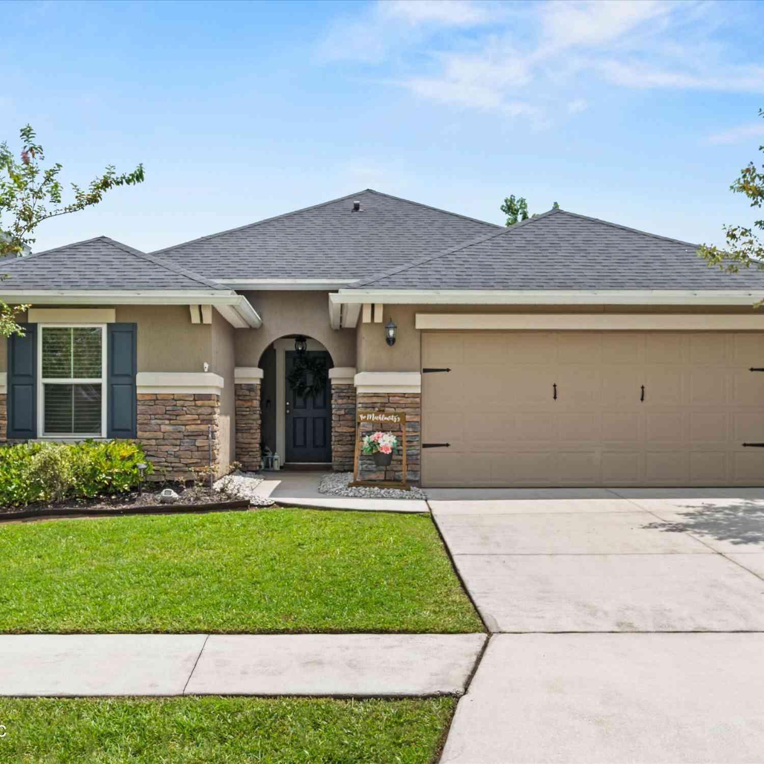 Homes For Sale - 3947 Connecticut Avenue<br/> Orange Park, FL 32065